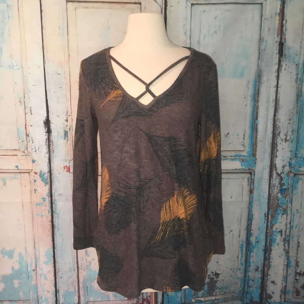 PLUS LONG SLEEVE SWEATER